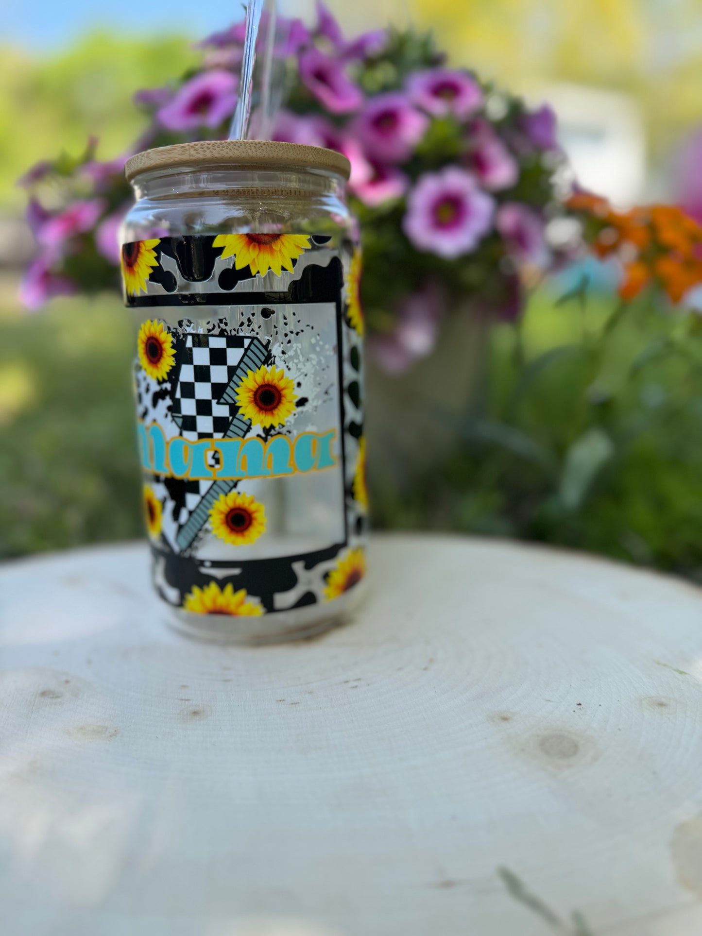 Cowprint Sunflower MAMA - 16oz Glass Tumbler