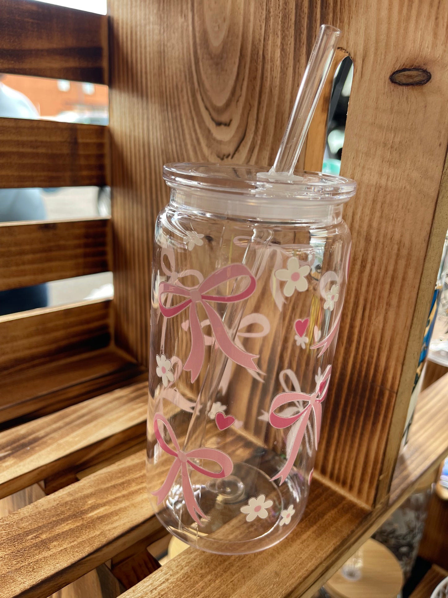 Bows & Daisies- 16oz Plastic Tumbler